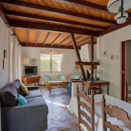 Jolie Maison 2 Avec Jardin Proche Classe 2 Etoiles Villa *